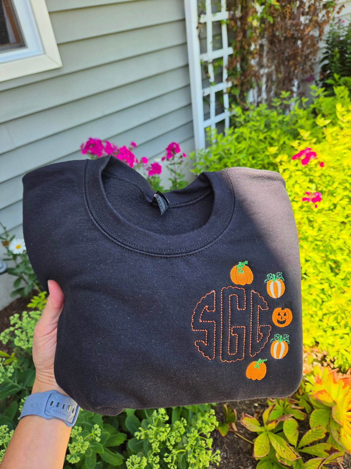 Crewnecks & 1/4 Zips